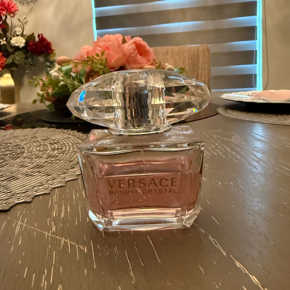 Versace Bright Crystal - Picture 7 of 7